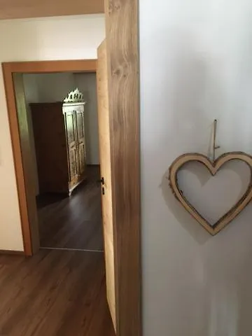 Appartments Haus Rettenmoser Pensjonat Mittersill